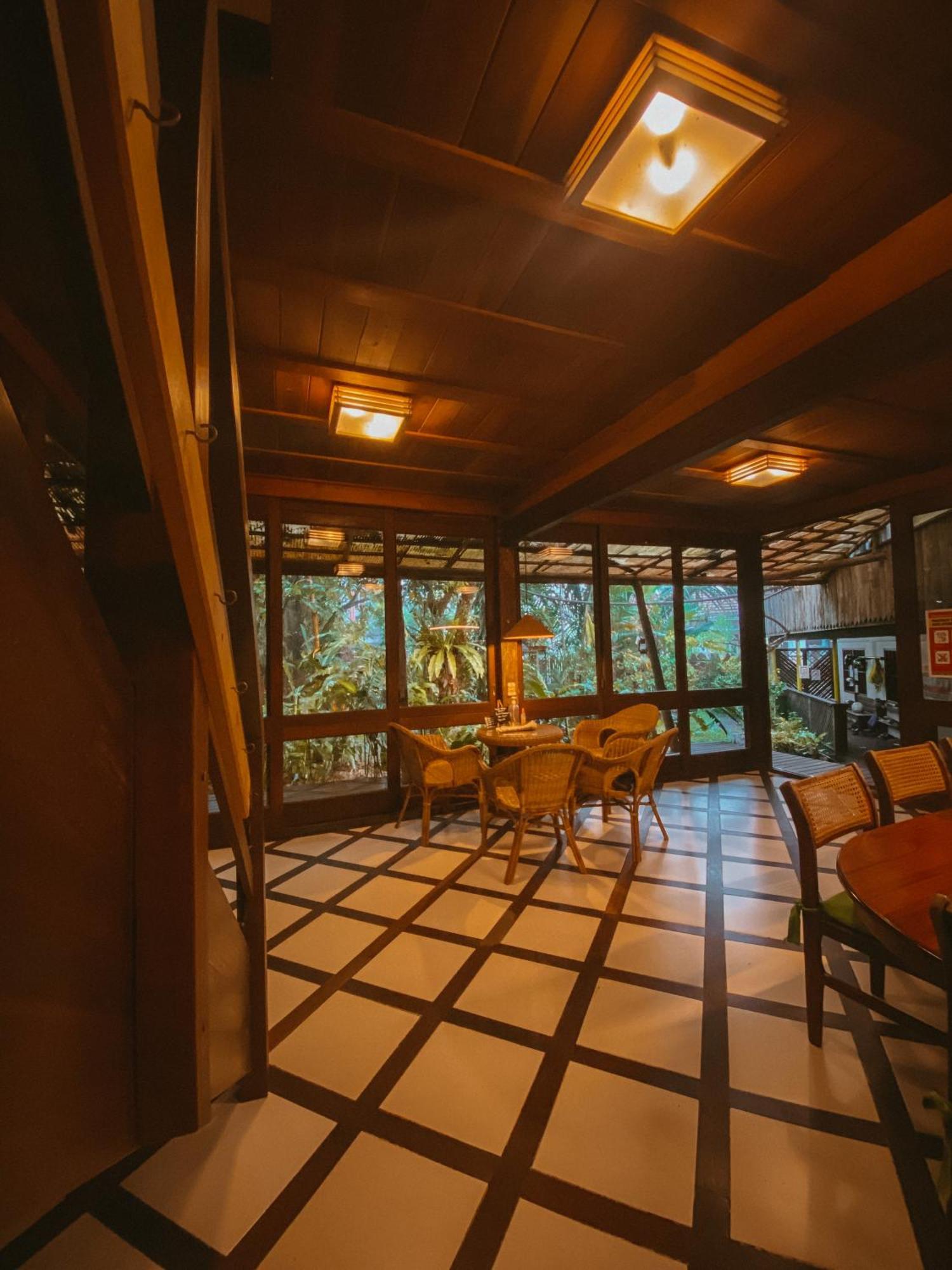 Bukit Raya Guesthouse ปาลังการายา ภายนอก รูปภาพ